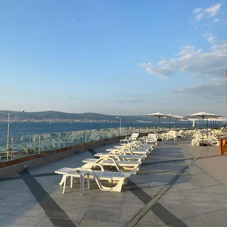 Paradiso B 209 Private Sea View * Nesebar